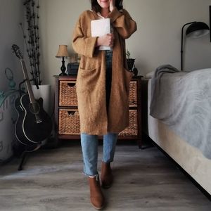 3/$30▪️H&M Ochre Cardigan